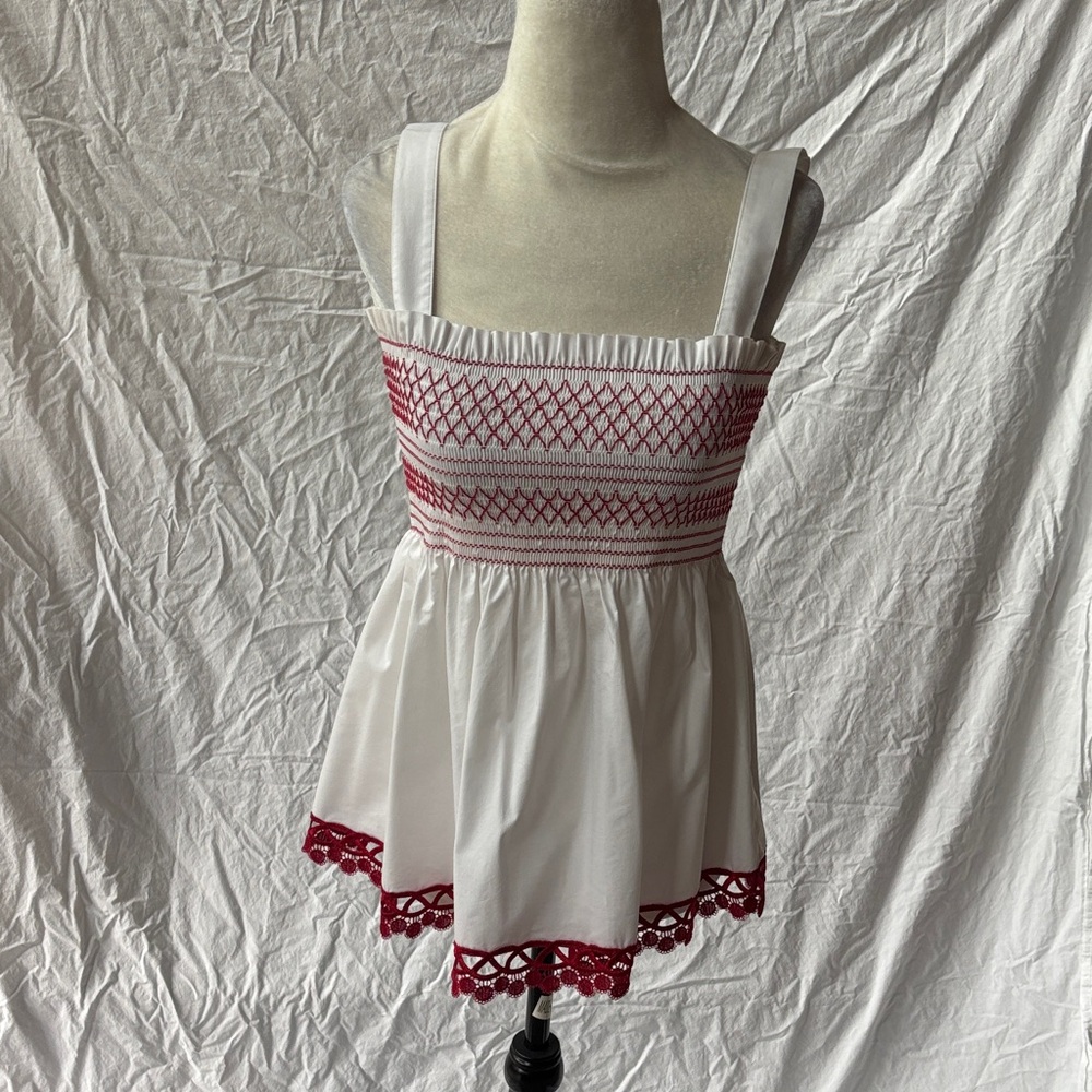 Tahari White Smocked Detail tank top